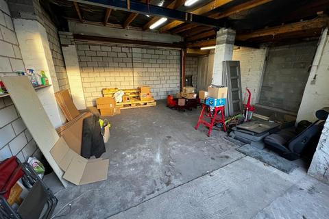 Warehouse to rent, 140 Holbrook Lane, Coventry CV6