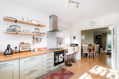 65 Hungerdown, London, E4 6QJ