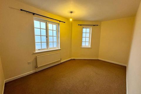 1 bedroom flat to rent, Emlyn Square, Swindon, SN1 5BP