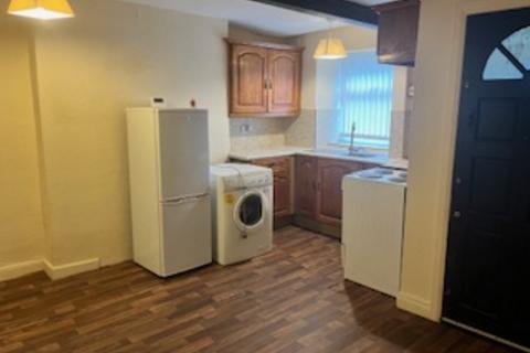 2 bedroom end of terrace house to rent, Windlehurst Road, High Lane SK6