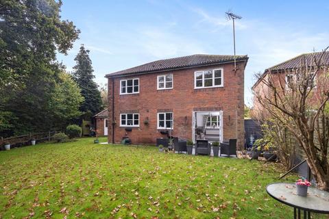 4 bedroom detached house for sale, Mallard Way, Henfield BN5