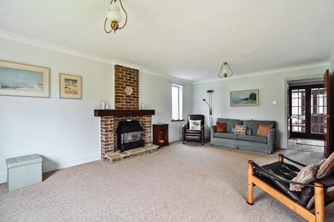 23 Dover Road, Sandwich, CT13 0BS