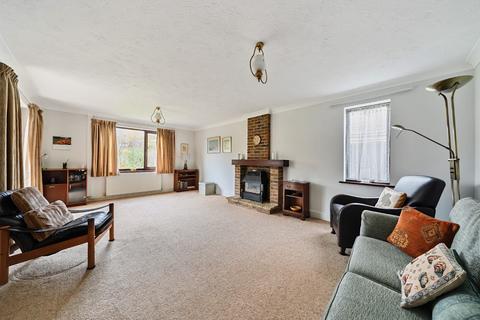 23 Dover Road, Sandwich, CT13 0BS