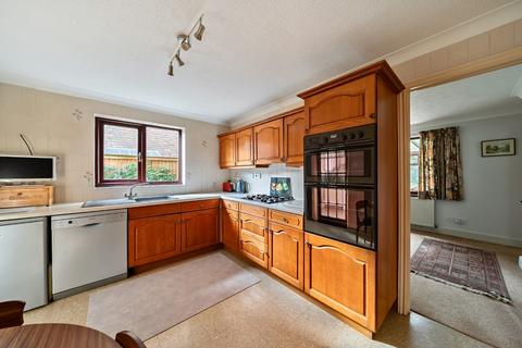 23 Dover Road, Sandwich, CT13 0BS