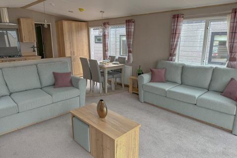 2 bedroom lodge for sale, West Mersea Holiday Park