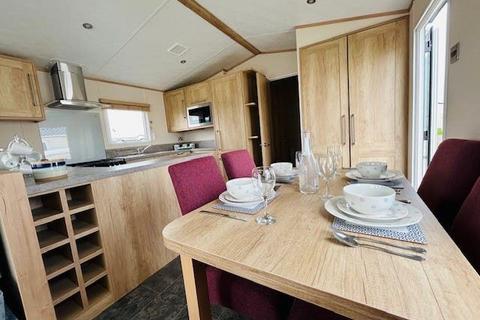 2 bedroom static caravan for sale, Winchelsea Sands Holiday Park