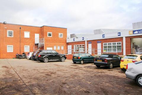 Industrial unit to rent, Kingsfield Close, Kings Heath Industrial Estate NN5