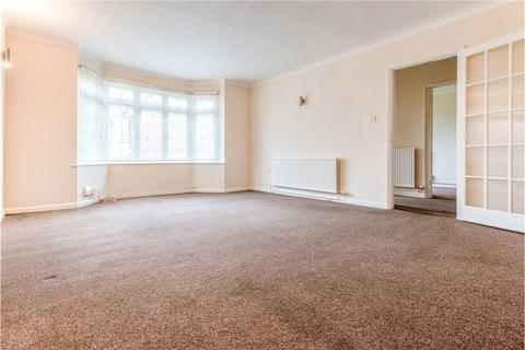 3 bedroom maisonette for sale, Cranbrook Court, Fleet, Hampshire