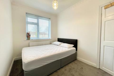 1 bedroom in a house share to rent, David Street, Stockport SK5