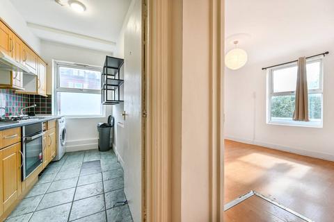 1 bedroom flat to rent, Upper Clapton Road, Clapton, London, E5