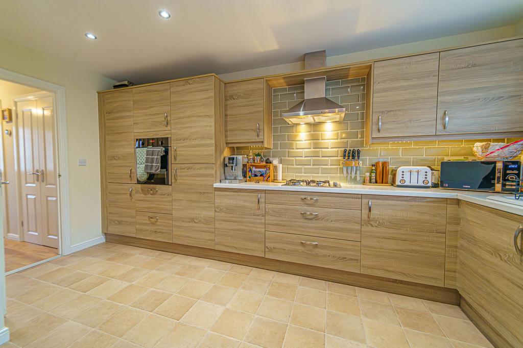 Kitchen Dining room