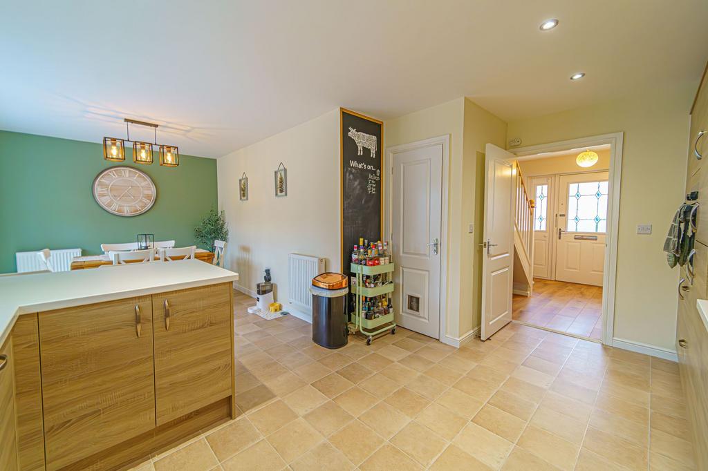 Kitchen Dining room