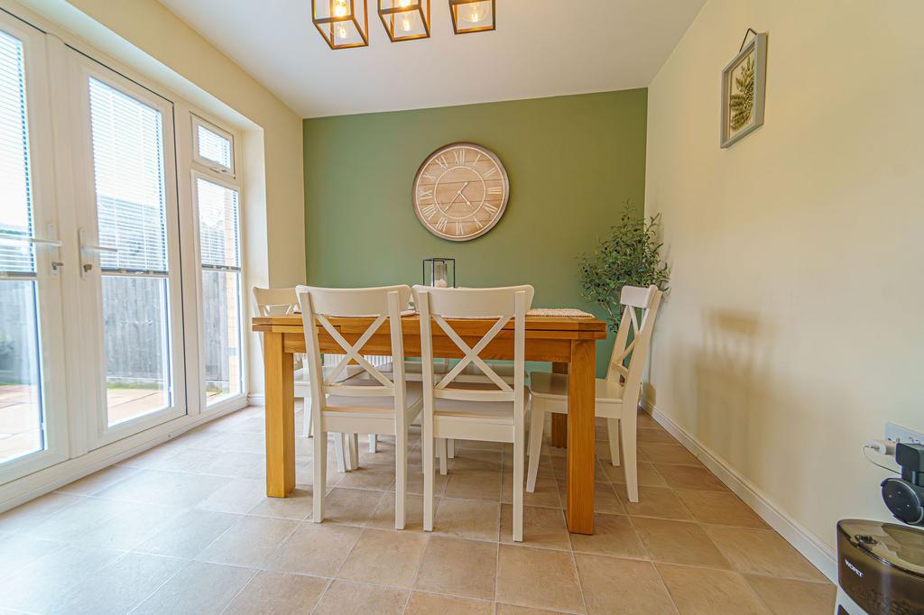 Kitchen Dining room