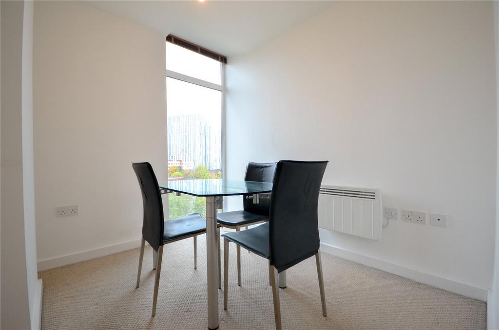 Bedroom/ Dining Room