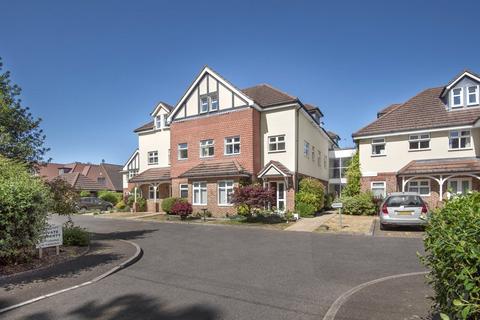 1 bedroom flat for sale, Limpsfield Road, Warlingham CR6