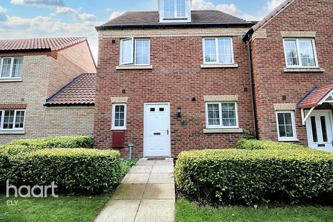 4 bedroom townhouse for sale, Shire Lane, Littleport