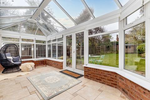 3 Blackbrook Avenue, Hawarden, Deeside, CH5 3HJ
