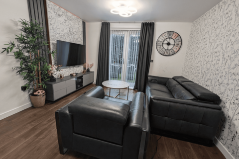 2 bedroom apartment to rent, Alexandra Road, Hounslow, TW3