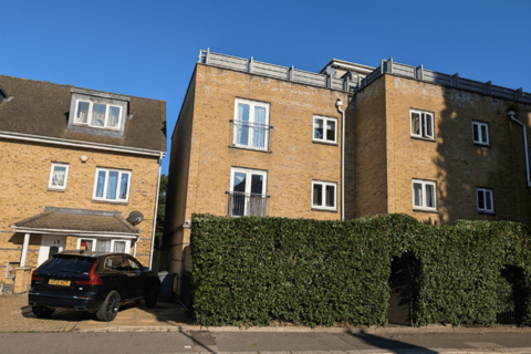 2 bedroom apartment to rent, Alexandra Road, Hounslow, TW3