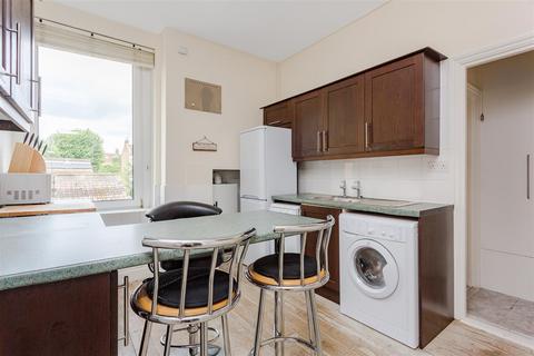 2 bedroom apartment to rent, Willesden Lane, Kilburn NW6