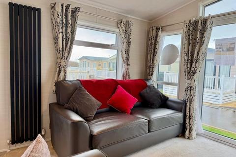 2 bedroom park home for sale, Pentire Coastal Holiday Park