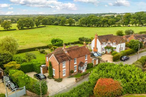 4 bedroom detached house for sale, Upham Street, Upham, Southampton, Hampshire, SO32