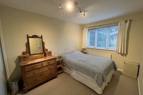 1 bedroom house to rent, Cherry Tree Close, Wilmslow