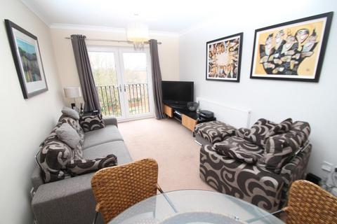 2 bedroom flat to rent, Falkland Rise, Moortown, Leeds, West Yorkshire, LS17