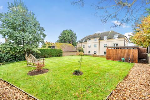 2 bedroom apartment for sale, Barnhouse Close, Pulborough, West Sussex