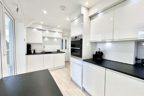 4 Gloucester Road, Denton, Manchester, M34 2HT