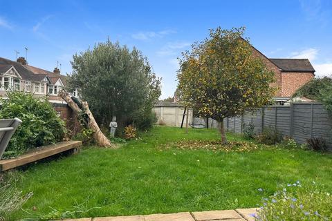 3 bedroom end of terrace house for sale, Dennis Road, Coventry  * VACANT & NO UPWARD CHAIN *