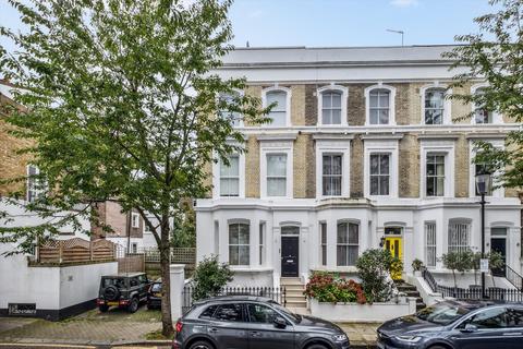 4 bedroom flat to rent, Oakfield Street, London, SW10