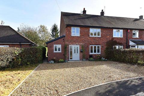 3 bedroom end of terrace house for sale, Robin Close, Chelford, SK11