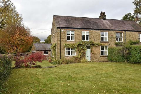 4 bedroom semi-detached house to rent, Holehouse Lane, Whiteley Green, Macclesfield, Cheshire, SK10 5SJ