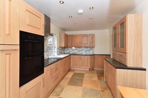 4 bedroom semi-detached house to rent, Holehouse Lane, Whiteley Green, Macclesfield, Cheshire, SK10 5SJ