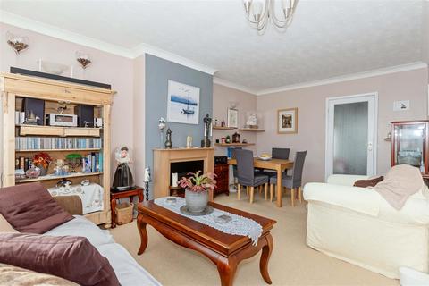 2 bedroom detached bungalow for sale, Cheviot Road, Worthing