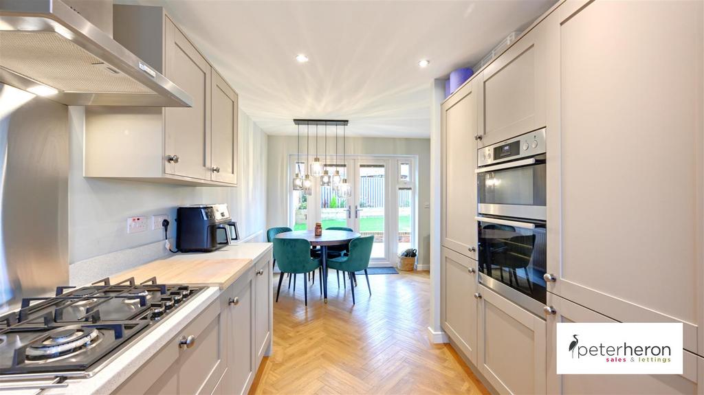 Open Plan Kitchen, Dining And Family Area