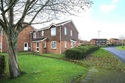 undefined, Mimosa Close, Lindford, Bordon, Hampshire, GU35
