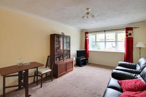 1 bedroom flat for sale, Pond Cottage Lane, West Wickham