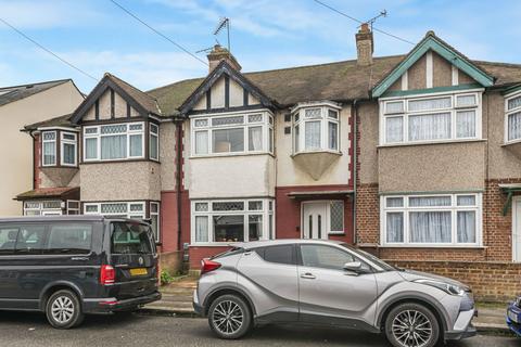 3 bedroom terraced house for sale, Victoria Avenue, Hounslow, TW3