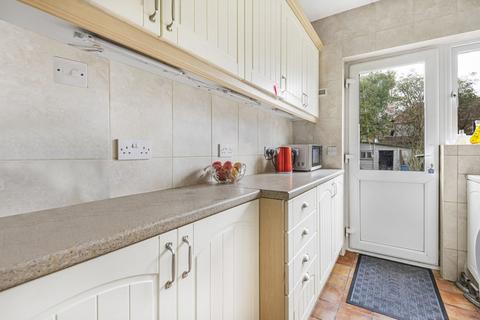 3 bedroom terraced house for sale, Victoria Avenue, Hounslow, TW3