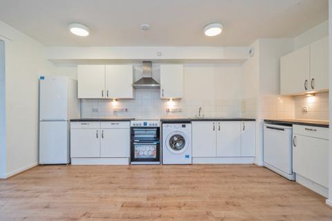 2 bedroom apartment to rent, Abbey Street Barking IG11