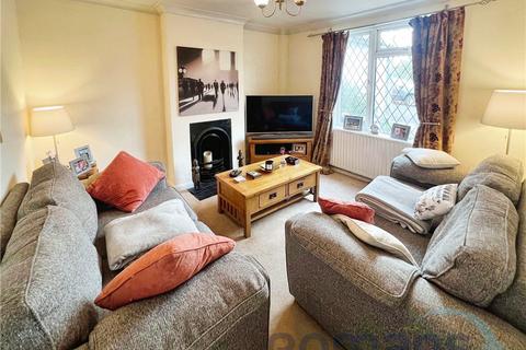 2 bedroom end of terrace house for sale, Windmill Road, Aldershot, Hampshire