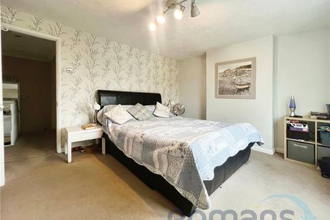 2 bedroom end of terrace house for sale, Windmill Road, Aldershot, Hampshire