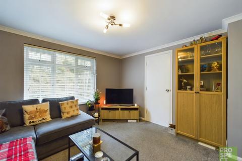 1 bedroom apartment for sale, Crofton Close, Bracknell, Berkshire, RG12