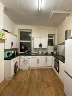 3 bedroom flat to rent, Station Road, Harrow HA1