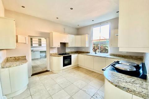 4 bedroom detached house for sale, Diss, Norfolk, IP22 4JE