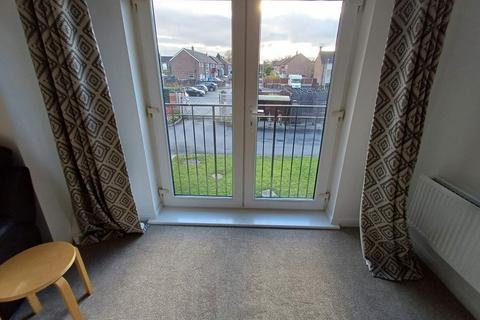 2 bedroom apartment to rent, 32 Lostock Rd, H/f, SK9 3PZ