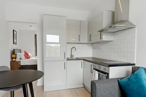 1 bedroom serviced apartment to rent, High Road, London N17