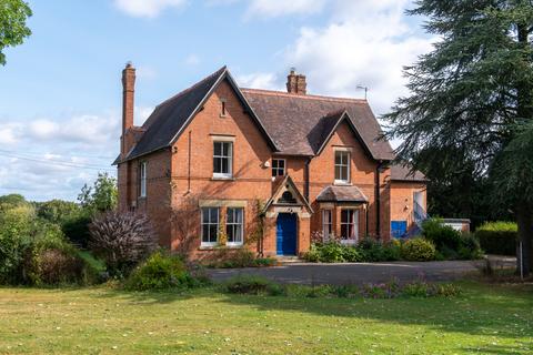 6 bedroom detached house for sale, Evesham, Worcestershire